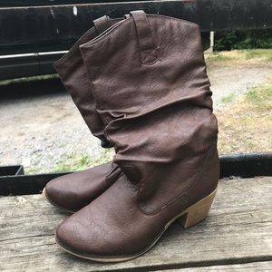 Heeled Western Slouch Boots
